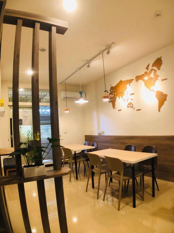 910 Hostel Юли Екстериор снимка